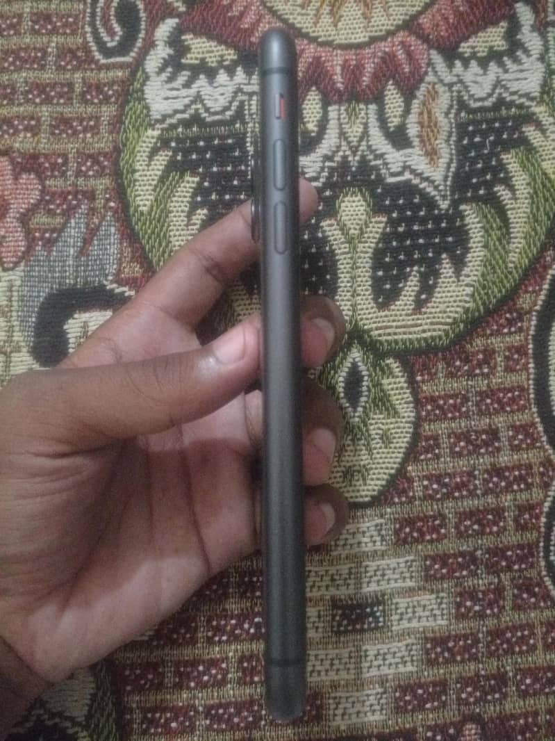 iphone 11 3