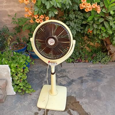 PAK FAN Stand Fan White Color with Speed Control for Sale