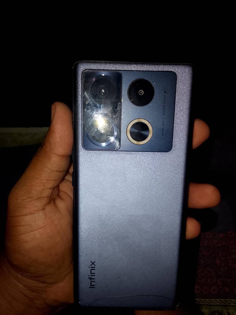 Infinix Note 40 Pro 0
