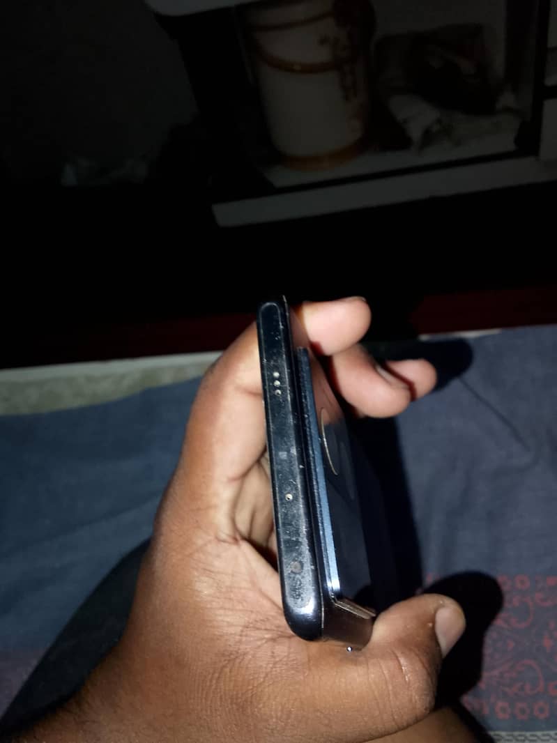Infinix Note 40 Pro 4