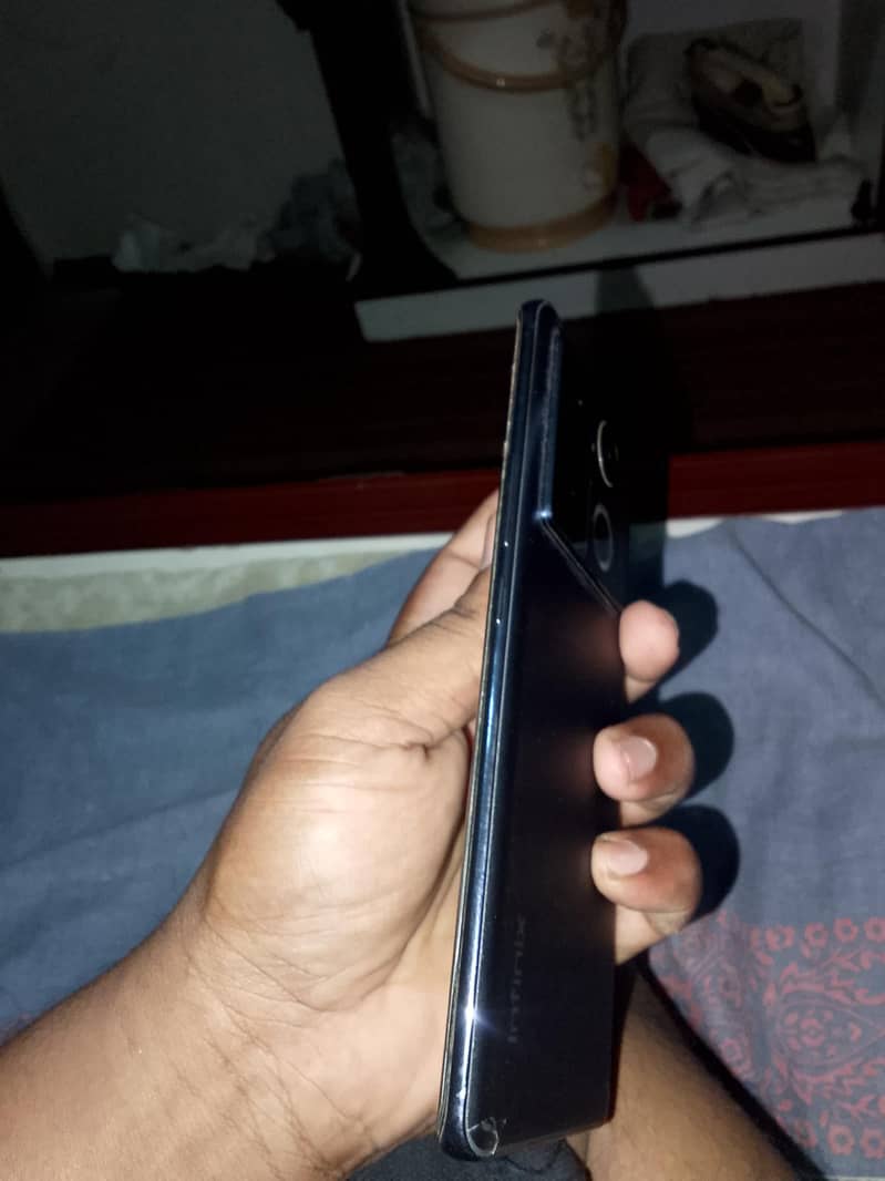Infinix Note 40 Pro 5