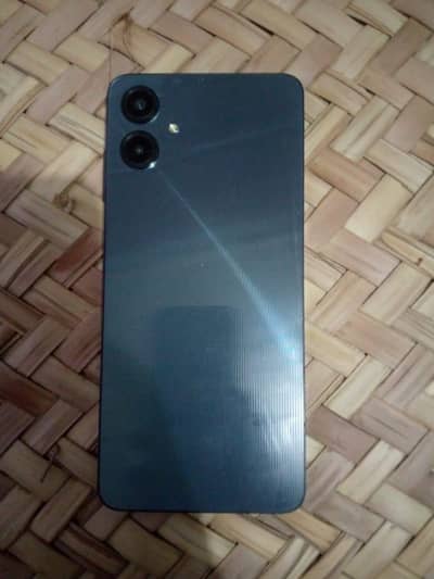 Samsung Mobile A06