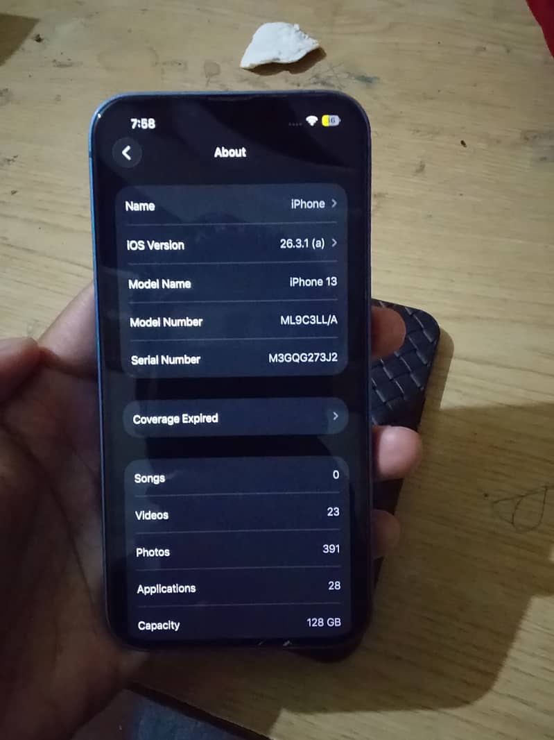 Apple iPhone 13 6