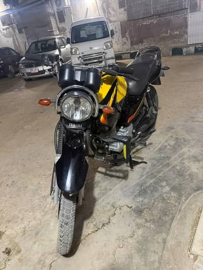 Yamaha ybr 125g