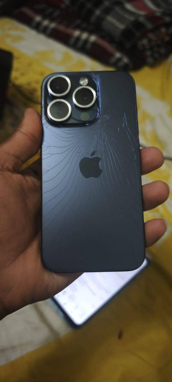 iphone 15 pro 2