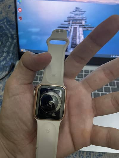 Apple watch series 5