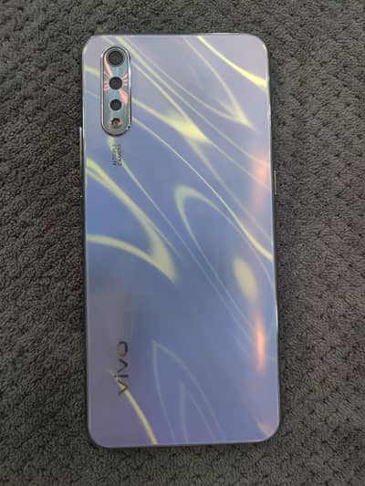 Vivo S1