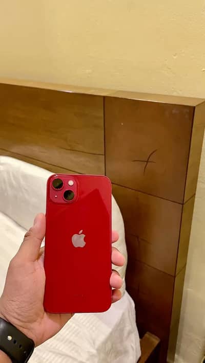 Apple iPhone 14