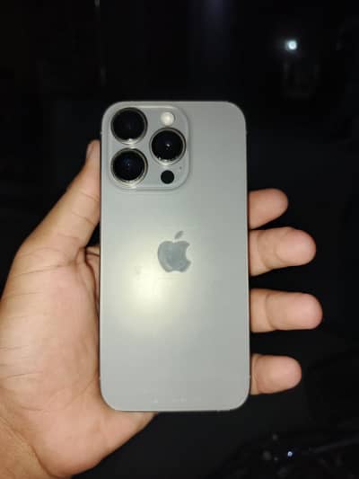 Apple iPhone 15 Pro