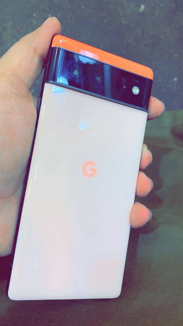 Google Pixel 6 4