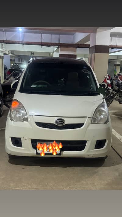 Daihatsu Mira 2010