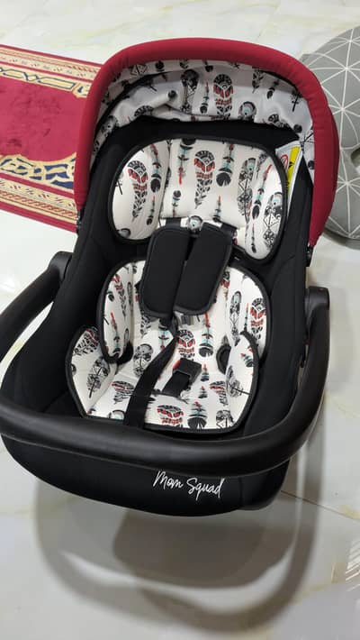 Baby Carry Cot - Mom Squad