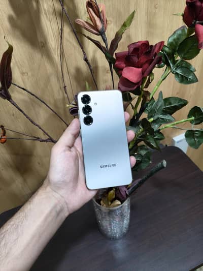 Samsung Galaxy S25 - NON PTA - AT&T Sim Locked - FIXED PRICE