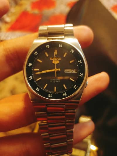 Seiko 5 railway dial