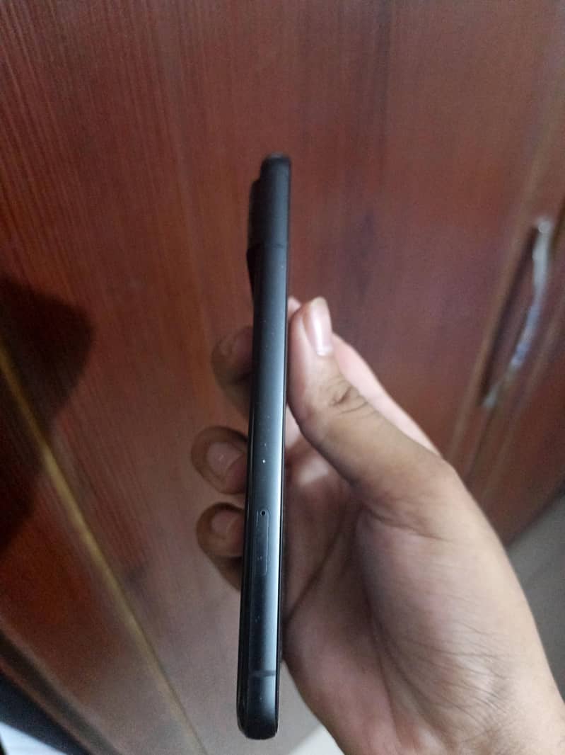 Google Pixel 8 6