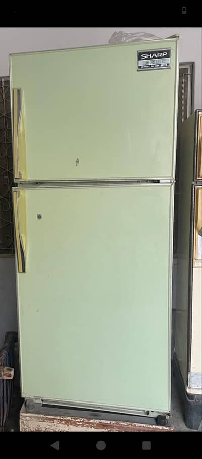 Refrigerator