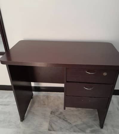 Wooden Study Table