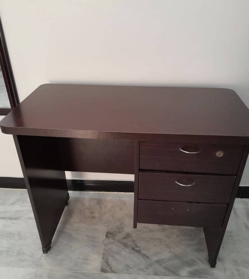 Wooden Study Table 0