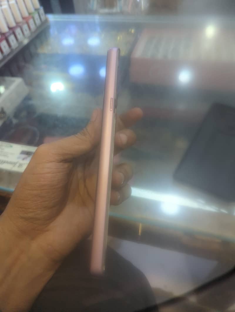 Samsung Mobile Note 9 4