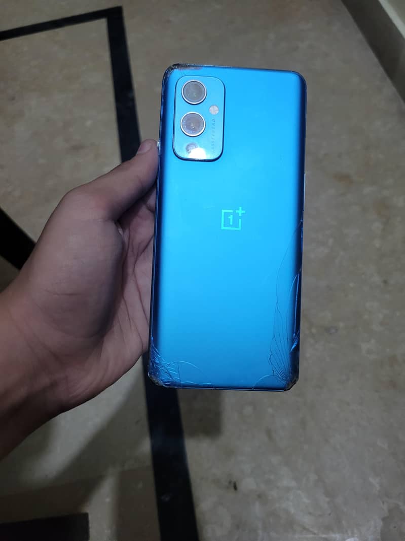 One Plus 9 5G 1