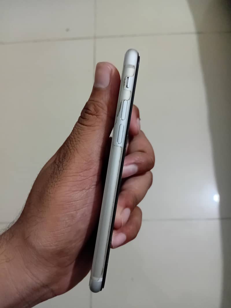 Apple iPhone SE 1
