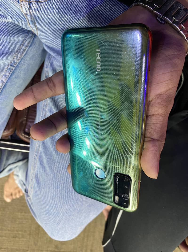 Tecno CAMON 15 7
