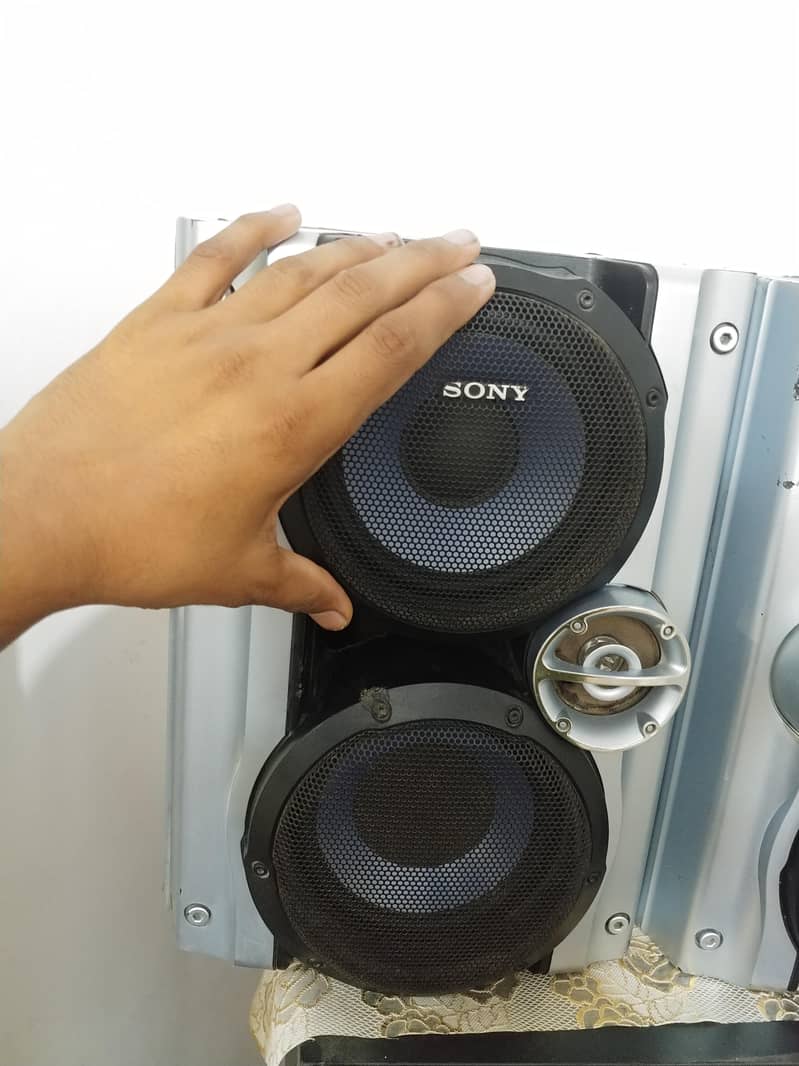 sony speaker 2