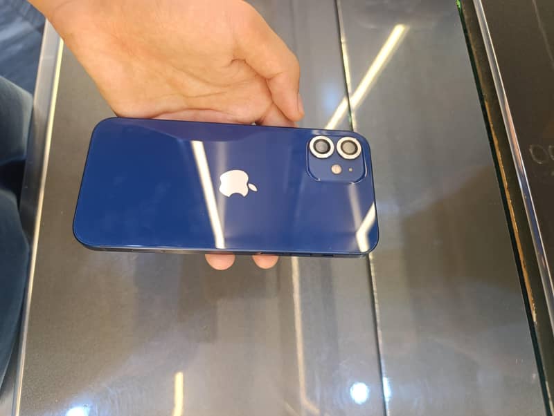 Apple iphone 12 4