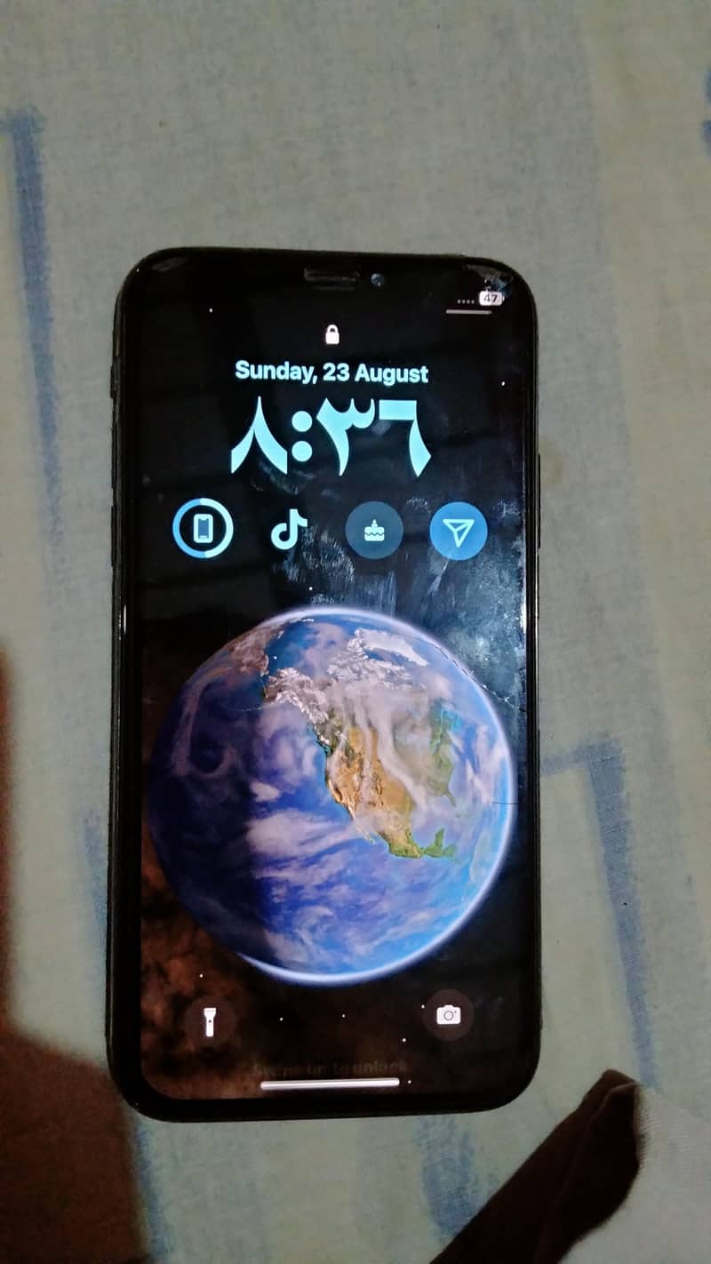 Apple iPhone X 1