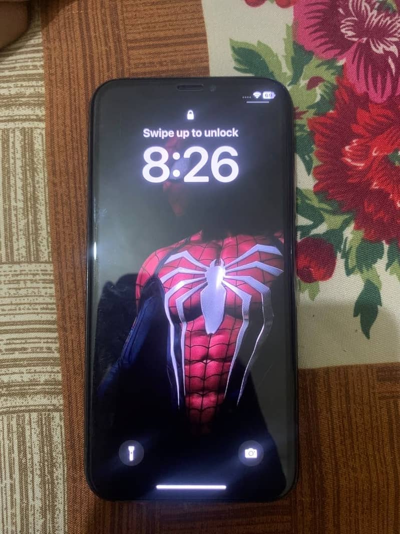 Apple iPhone X 3