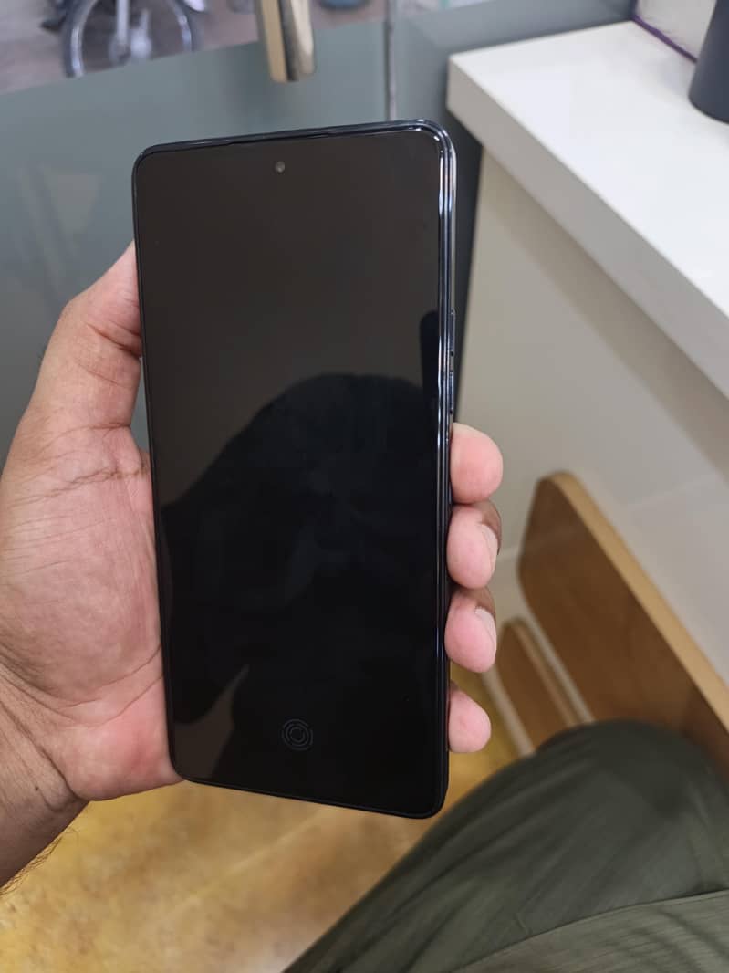 camon 20 0