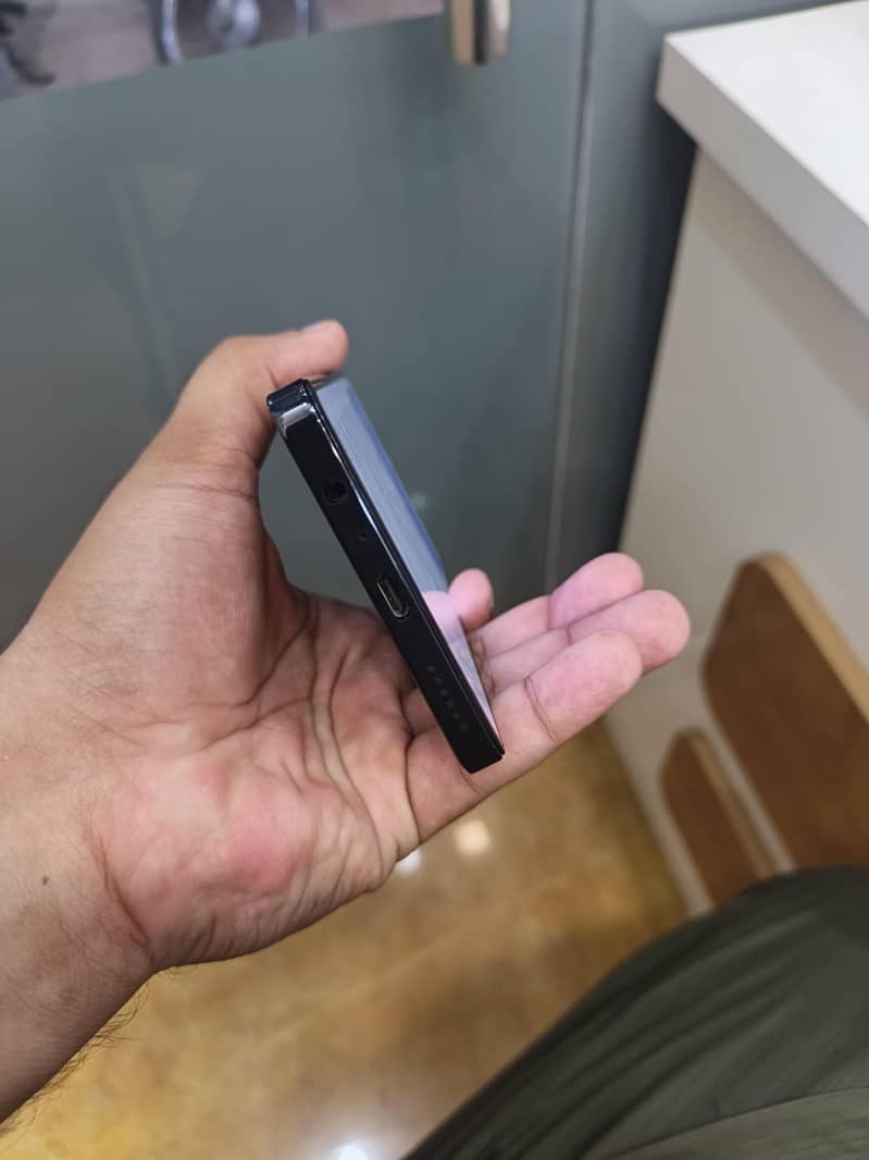 camon 20 3