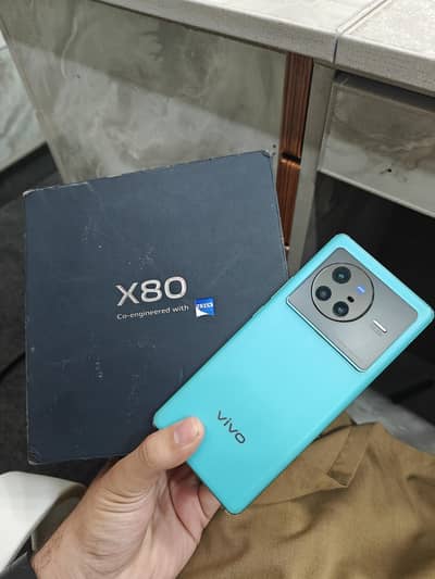 Vivo X80