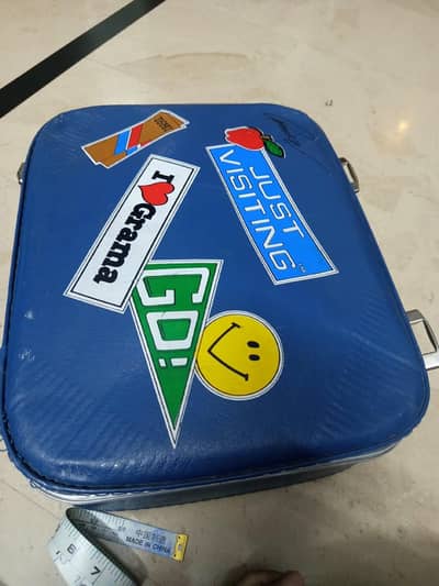 mini suit case in 800