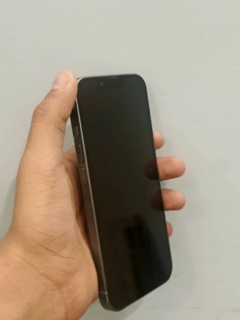 Apple iPhone 14 1