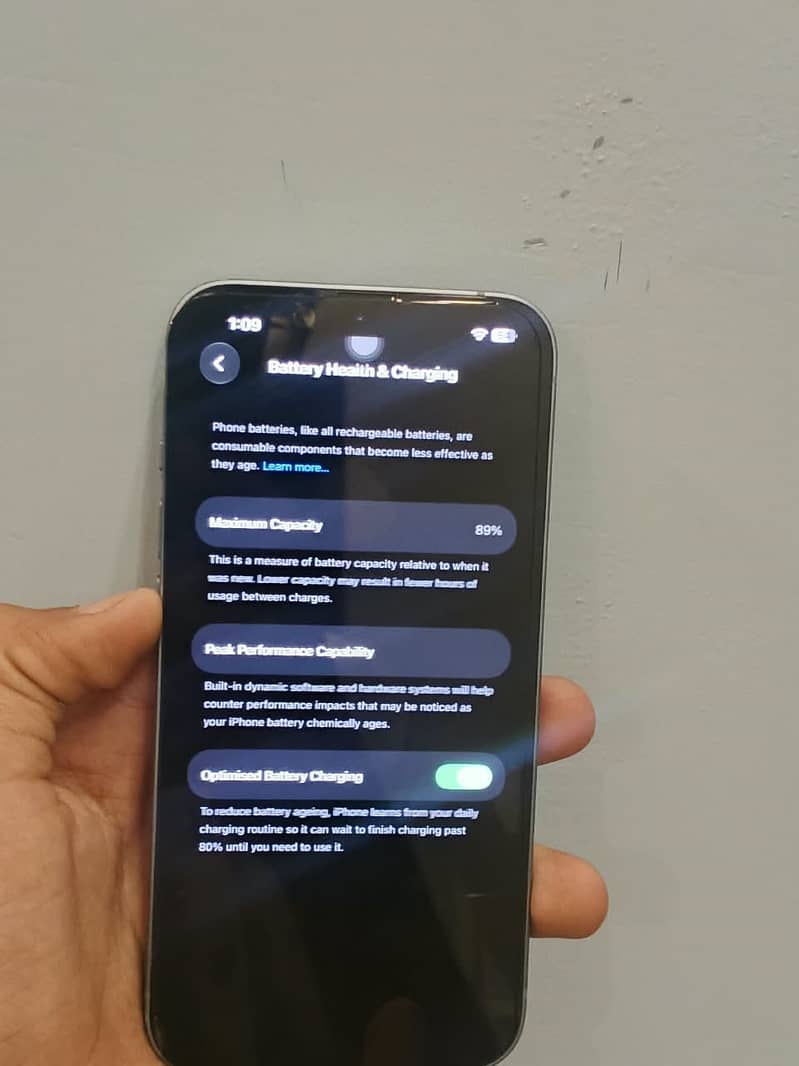 Apple iPhone 14 3