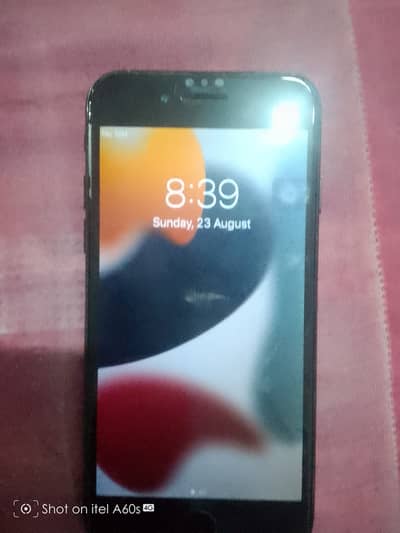 Apple iPhone 7