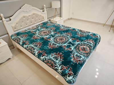 Irani embossed blanket/81×88