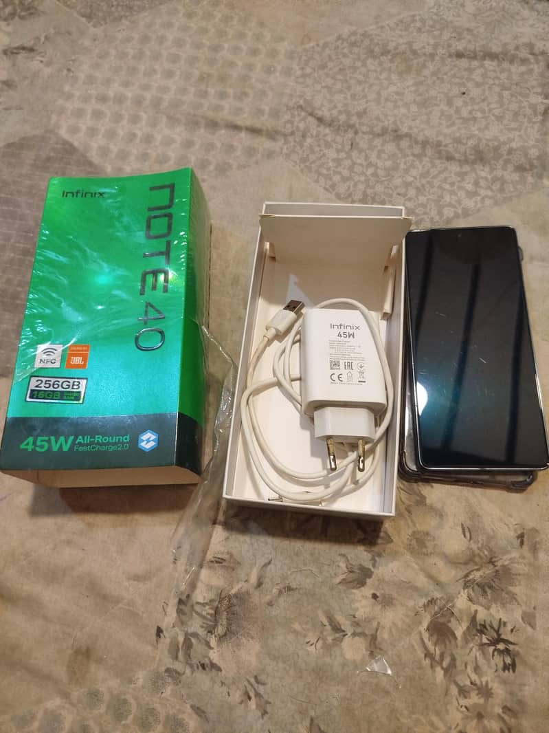 Infinix Note 40 4