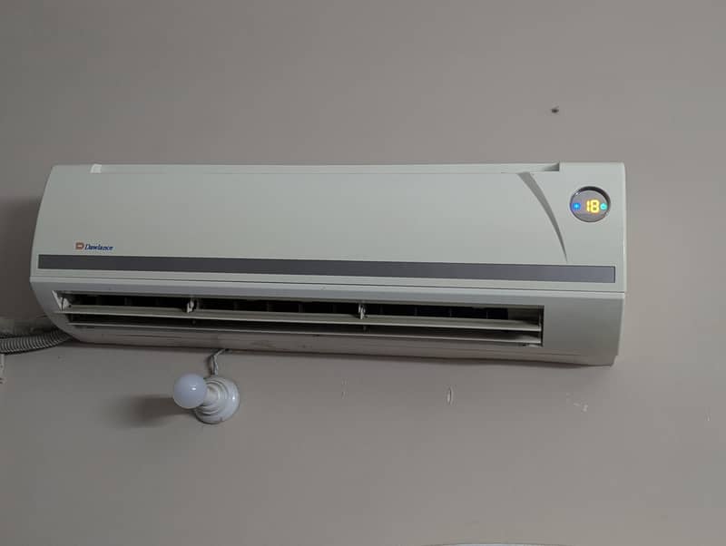 Dawlance Air conditioner. 2