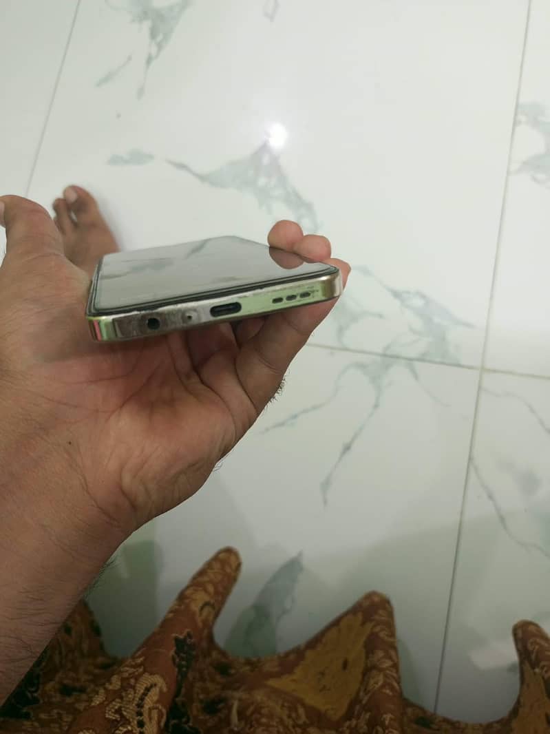 Infinix Zero 20 2