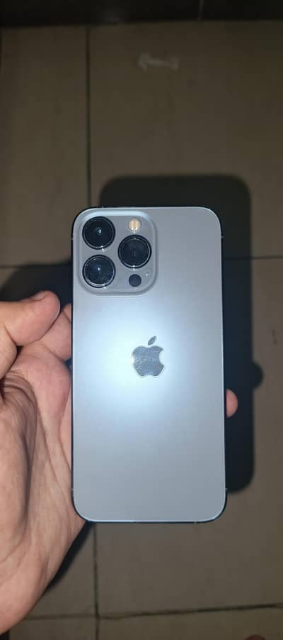 Apple iPhone 13 Pro