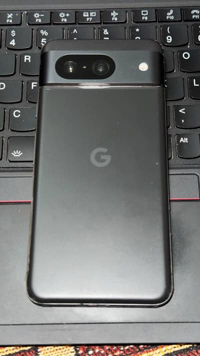 Google Pixel 8 OFFICIAL PTA APPROVED  10/10 CONDITION