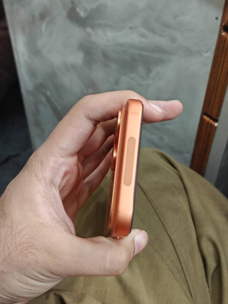 Apple iPhone 17 Pro Max – Non PTA – SIM Time Available 3