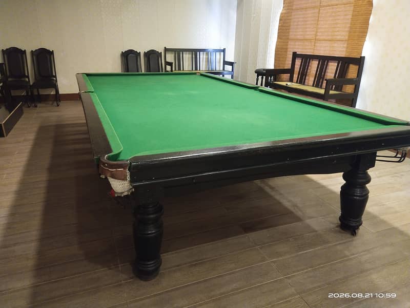 Snooker Table 0