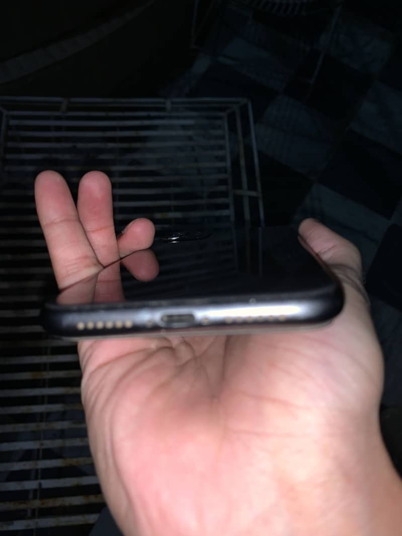 Apple iPhone 11 2