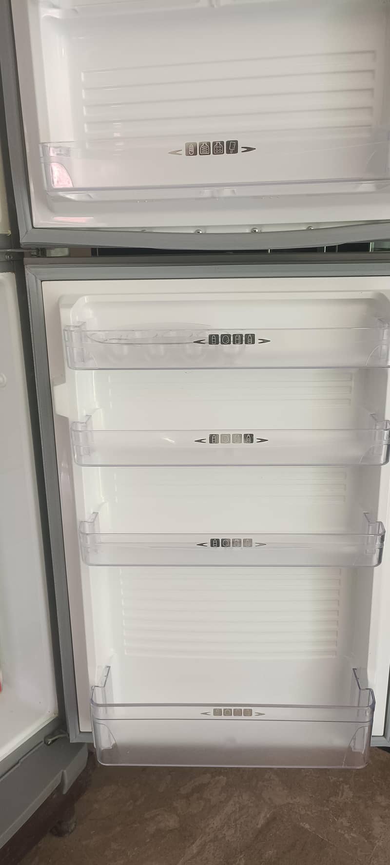 Dawlance refrigerator 7