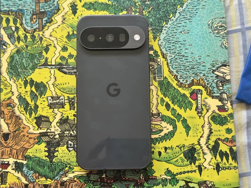 Google Pixel 10 3