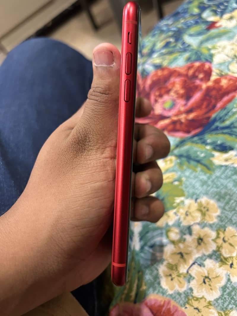 Apple iPhone 11 6