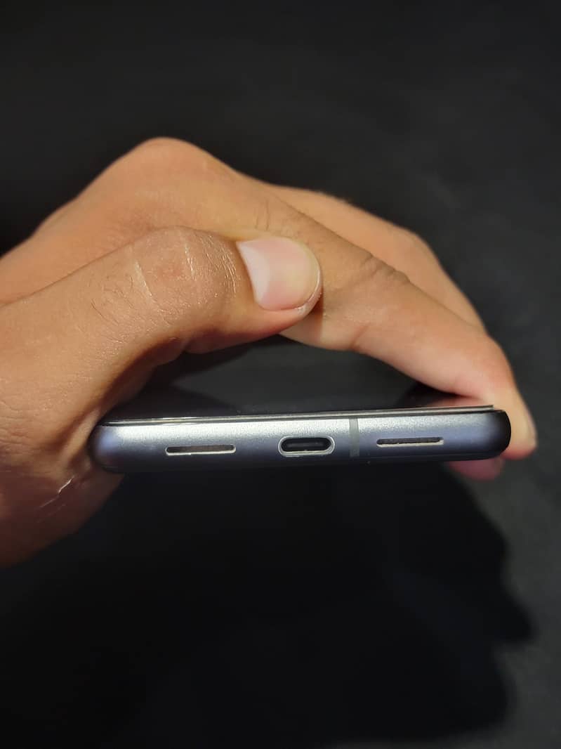 Google Pixel 7 5